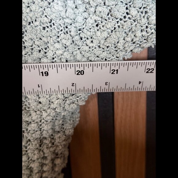 Young Fabulous & Broke Sweater M / L Womens Green Hoodie Textured Pullover - Picture 3 of 8